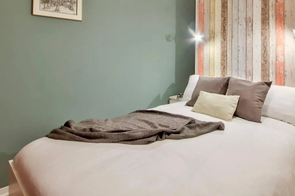 Apartman Valletta Art House - Retro Bordello