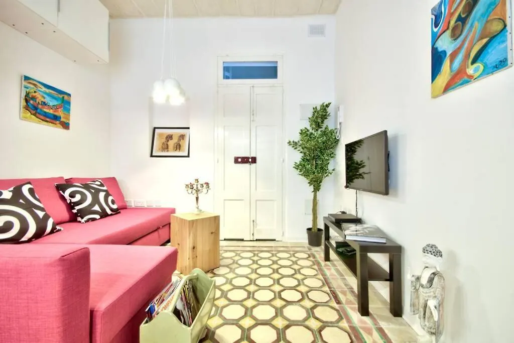 Apartman Valletta Art House - Retro Bordello